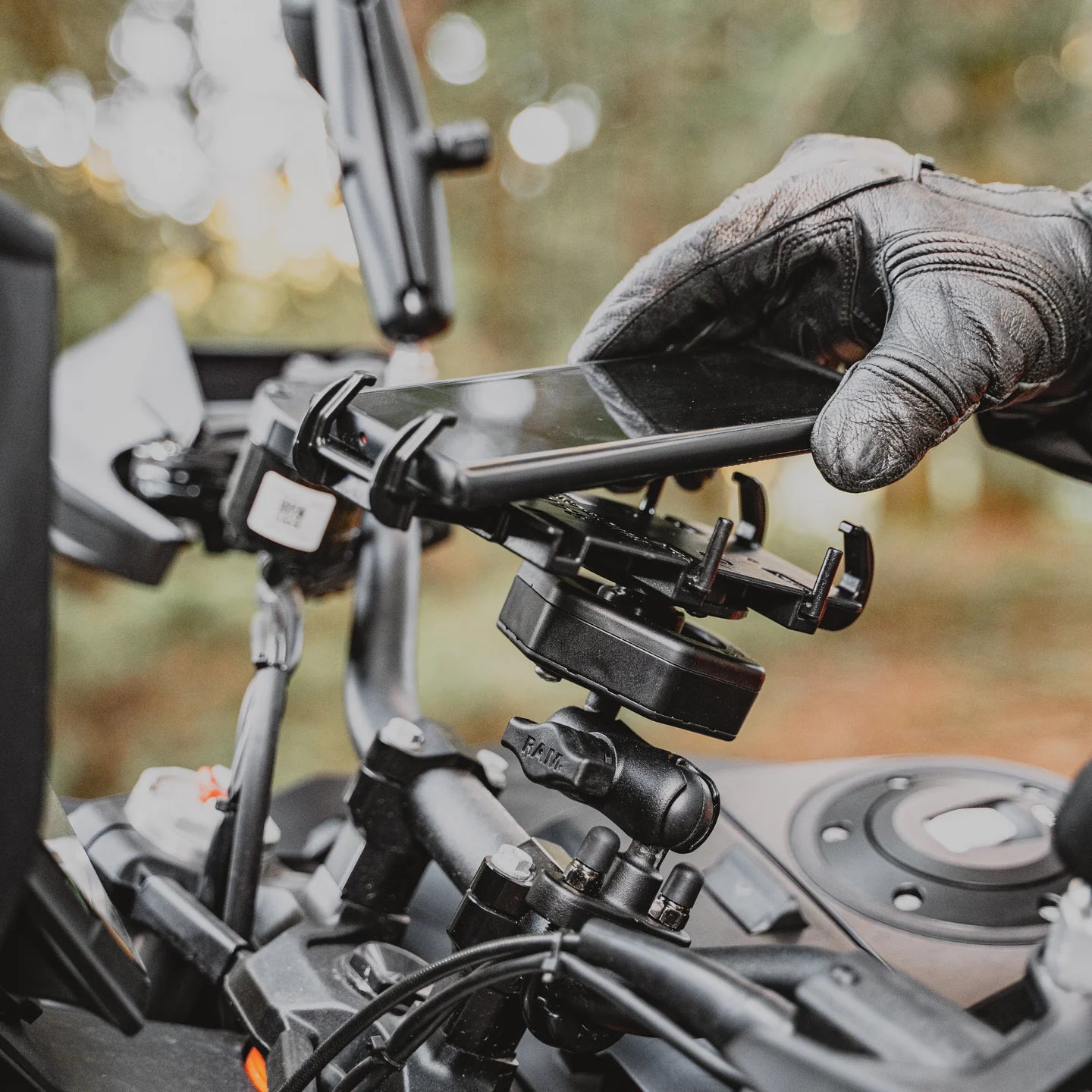 RAM MOUNTS KIT PERNO U QUICK GRIP VIBE SAFE XL BRAZO CORTO