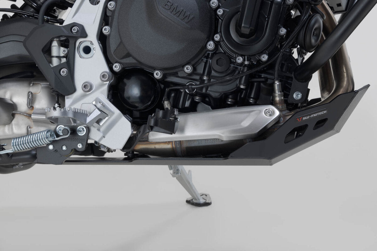 SW MOTECH PROTECTOR DE MOTOR SKIDPLATE NEGRO F800/900GS Y OTROS